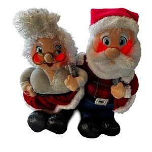 🎄 Gemmy Animated Mr & Mrs Claus Sing “Islands In The Stream” 🎶